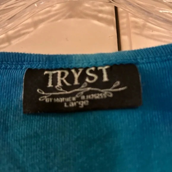 Tryst Blue and White Tie-Dye Long Sleeve Top - Picture 2 of 7